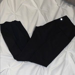 Lululemon align crops